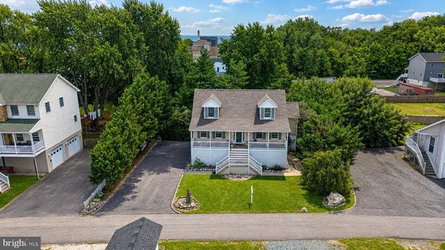 9010 HINTON AVE, Baltimore, MD 21219