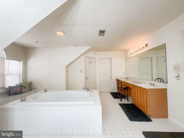 13108 RIDGE BROOK CT, Fort Washington, MD 20744