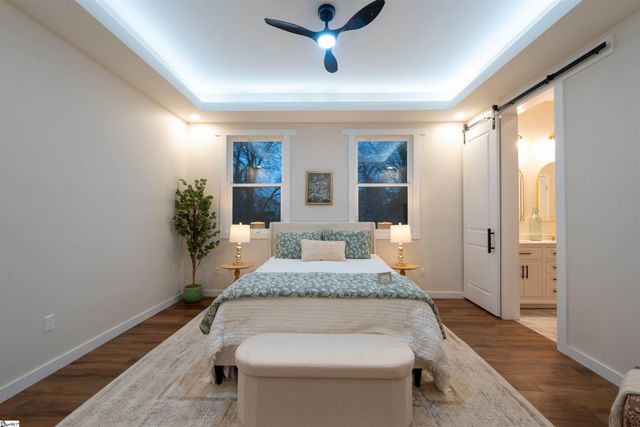 28 6th Street, Greenville, SC 29611