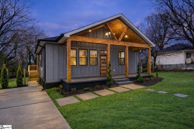 28 6th Street, Greenville, SC 29611