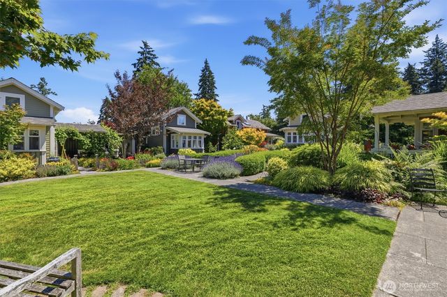 317 N 160TH Place, Shoreline, WA 98133