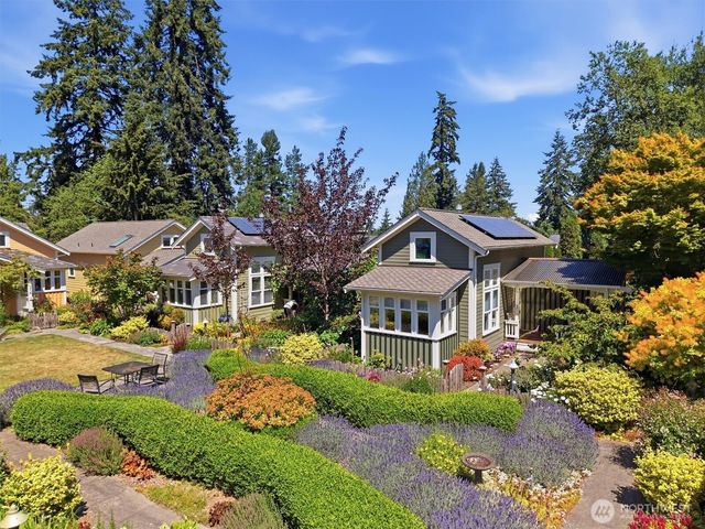 317 N 160TH Place, Shoreline, WA 98133