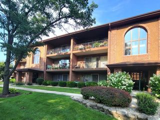 11009 Stony Creek Drive 1C, Palos Hills, IL 60465