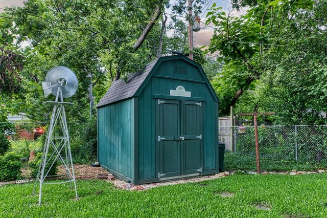 1517 Marshalldale Drive, Arlington, TX 76013