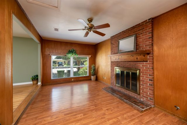1517 Marshalldale Drive, Arlington, TX 76013