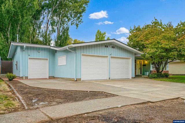 2030 21st St NE, Salem, OR 97301