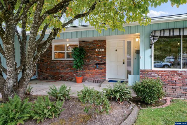 2030 21st St NE, Salem, OR 97301