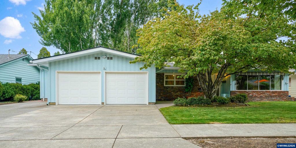 2030 21st St NE, Salem, OR 97301