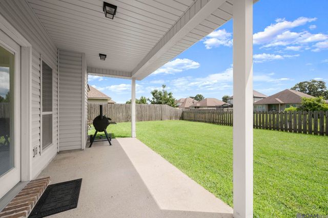 14011 Windwood Dr, Baton Rouge, LA 70816