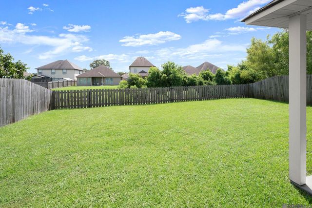 14011 Windwood Dr, Baton Rouge, LA 70816