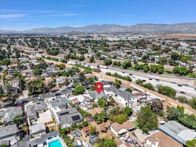 11822 Rialto, Sun Valley, CA 91352