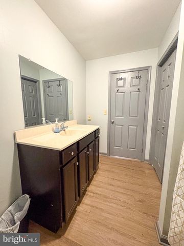 49 N HALSEY RD, Dover, DE 19901