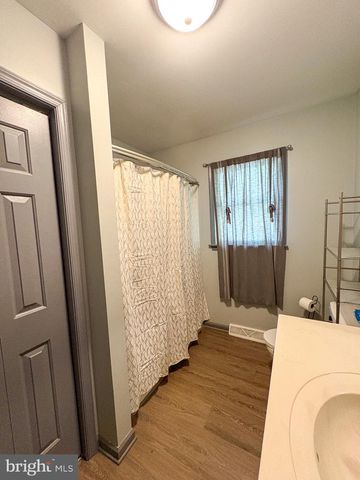 49 N HALSEY RD, Dover, DE 19901