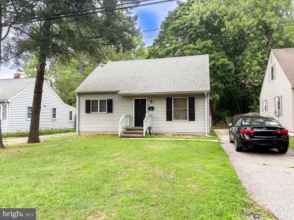 49 N HALSEY RD, Dover, DE 19901