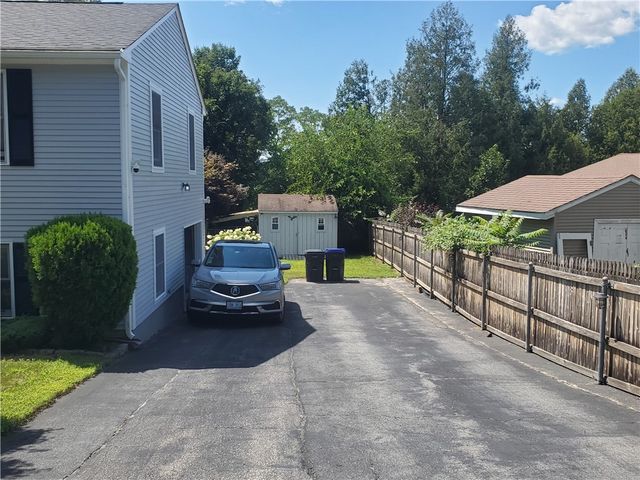 90 Maybury Street, Cumberland, RI 02864