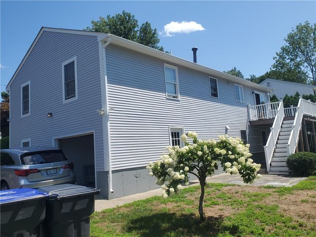 90 Maybury Street, Cumberland, RI 02864