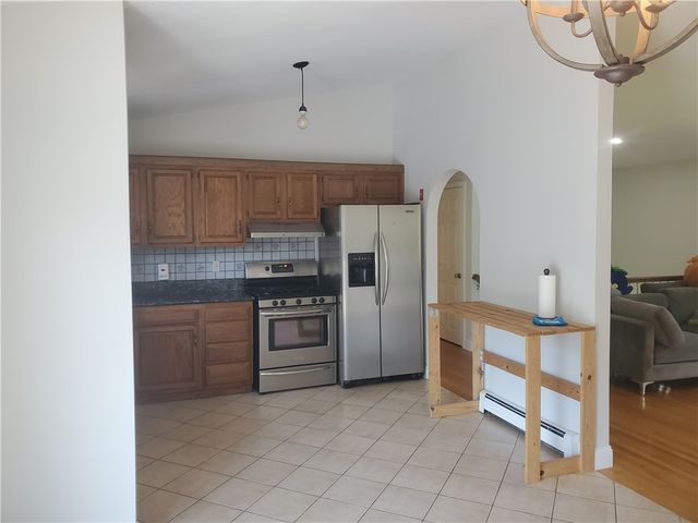 90 Maybury Street, Cumberland, RI 02864