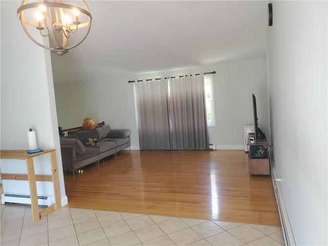 90 Maybury Street, Cumberland, RI 02864