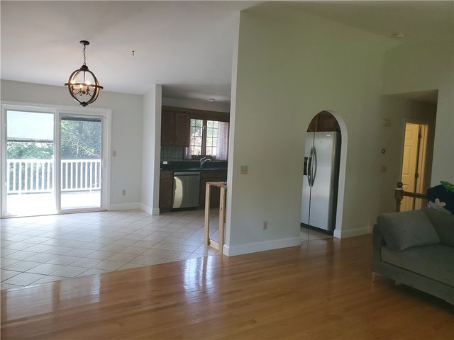 90 Maybury Street, Cumberland, RI 02864