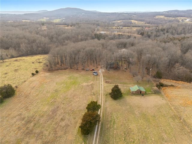 5287 Forgeson Road, Harrison, AR 72601