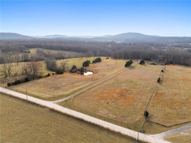 5287 Forgeson Road, Harrison, AR 72601