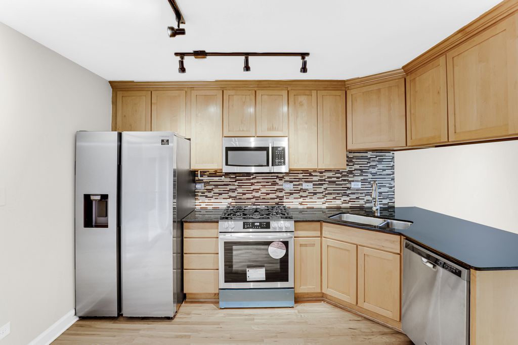 601 South Boulevard E, Oak Park, IL 60302 — photo 3