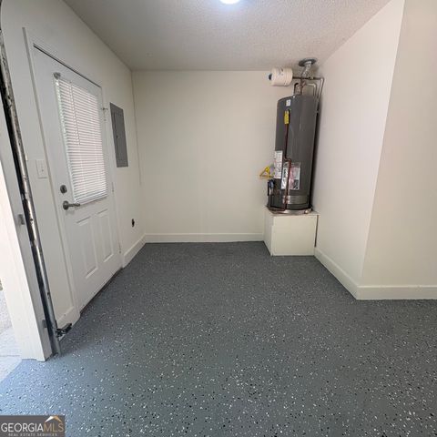 190 Rockington Drive, Tyrone, GA 30290