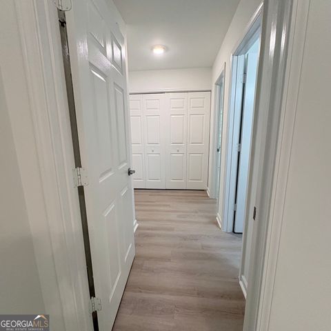190 Rockington Drive, Tyrone, GA 30290