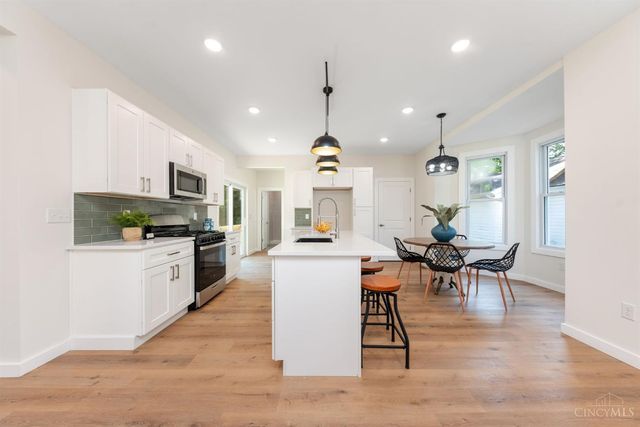 4714 Castle Place, Cincinnati, OH 45227