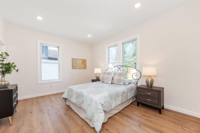 4714 Castle Place, Cincinnati, OH 45227