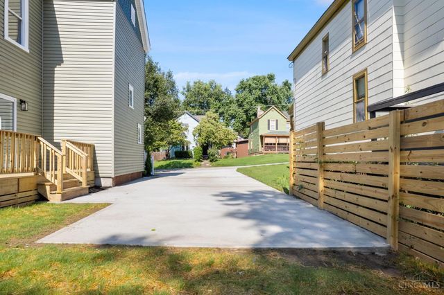 4714 Castle Place, Cincinnati, OH 45227