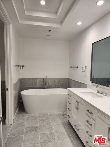 2122 Century Park Lane 213, Los Angeles, CA 90067