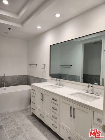 2122 Century Park Lane 213, Los Angeles, CA 90067