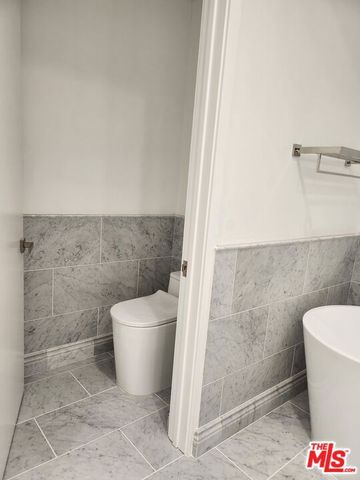 2122 Century Park Lane 213, Los Angeles, CA 90067