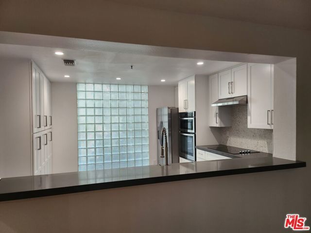 2122 Century Park Lane 213, Los Angeles, CA 90067