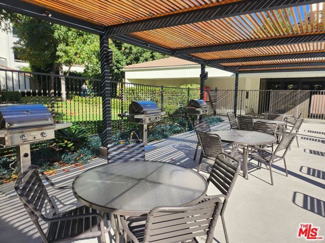 2122 Century Park Lane 213, Los Angeles, CA 90067