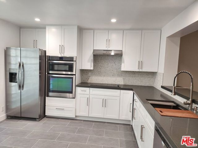 2122 Century Park Lane 213, Los Angeles, CA 90067