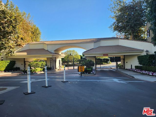 2122 Century Park Lane 213, Los Angeles, CA 90067