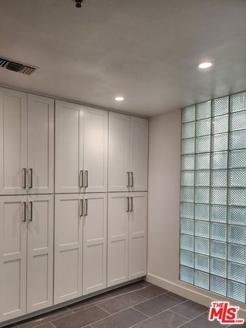 2122 Century Park Lane 213, Los Angeles, CA 90067
