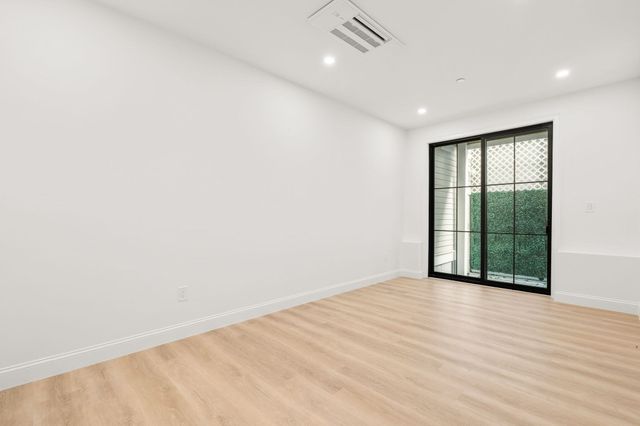 27 Shepard St 3, Boston, MA 02135