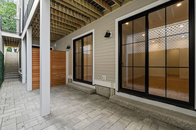 27 Shepard St 3, Boston, MA 02135