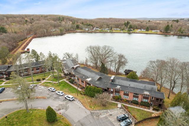 264 Lyman Road APT 2-11, Wolcott, CT 06716