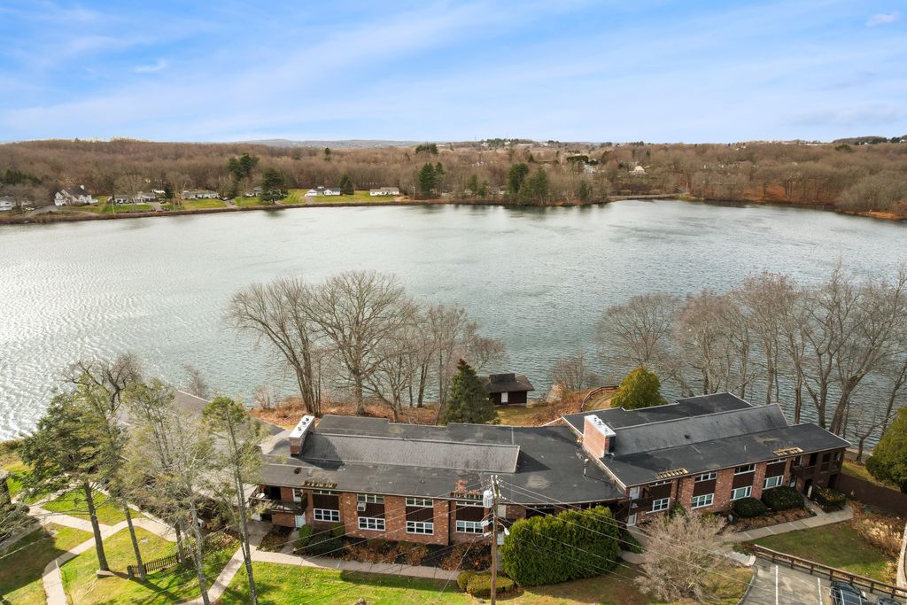 264 Lyman Road APT 2-11, Wolcott, CT 06716