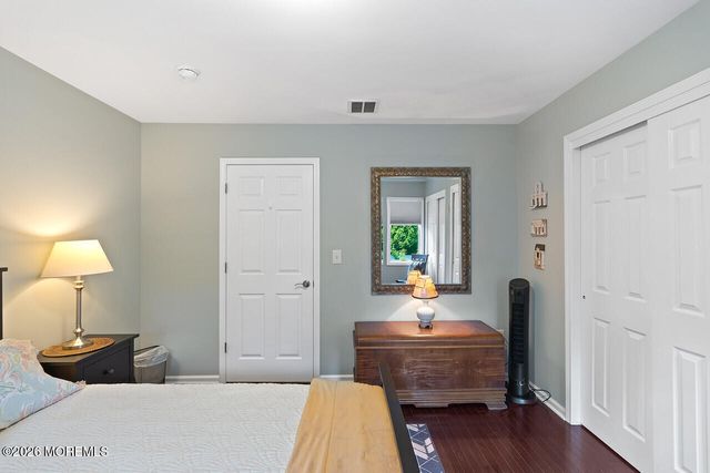 28 Hickory Lane, Little Silver, NJ 07739