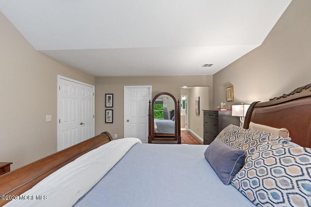 28 Hickory Lane, Little Silver, NJ 07739