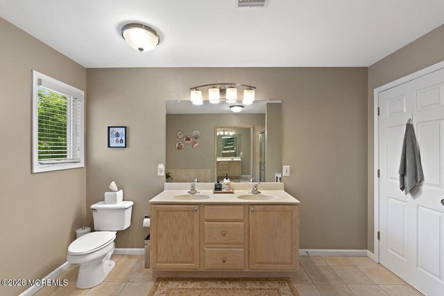 28 Hickory Lane, Little Silver, NJ 07739
