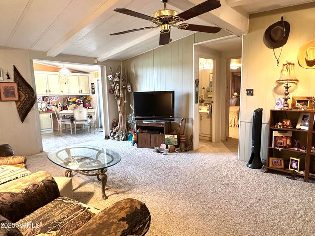 34851 S DESERT Cove, Black Canyon City, AZ 85324