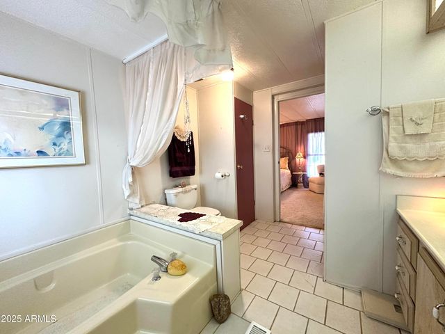 34851 S DESERT Cove, Black Canyon City, AZ 85324