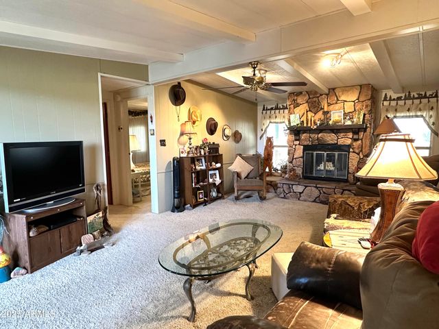 34851 S DESERT Cove, Black Canyon City, AZ 85324