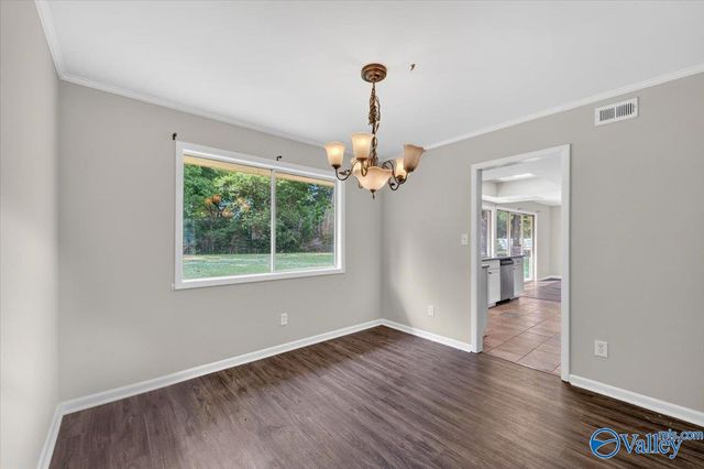 1922 Burlingame Drive, Huntsville, AL 35803